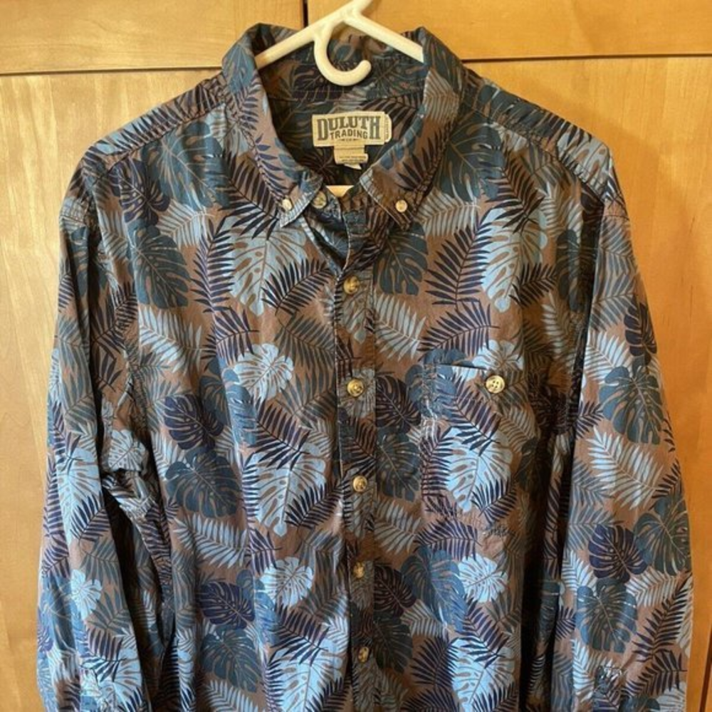 Men’s XL Duluth Trading Co Blue Brown Hawaiian Relaxed Fit‎ Long Sleeve Shirt